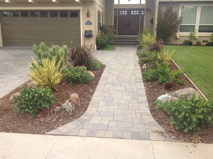 Walkway Paving Paver Walkway To The Front Door